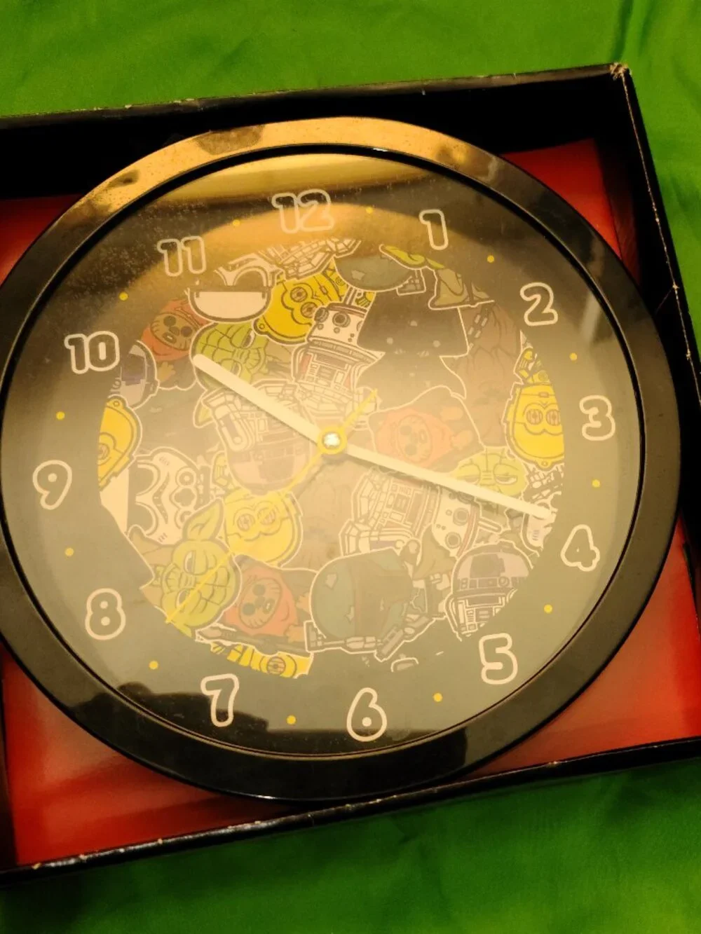 Star Wars analog wall clock featuring various character new!